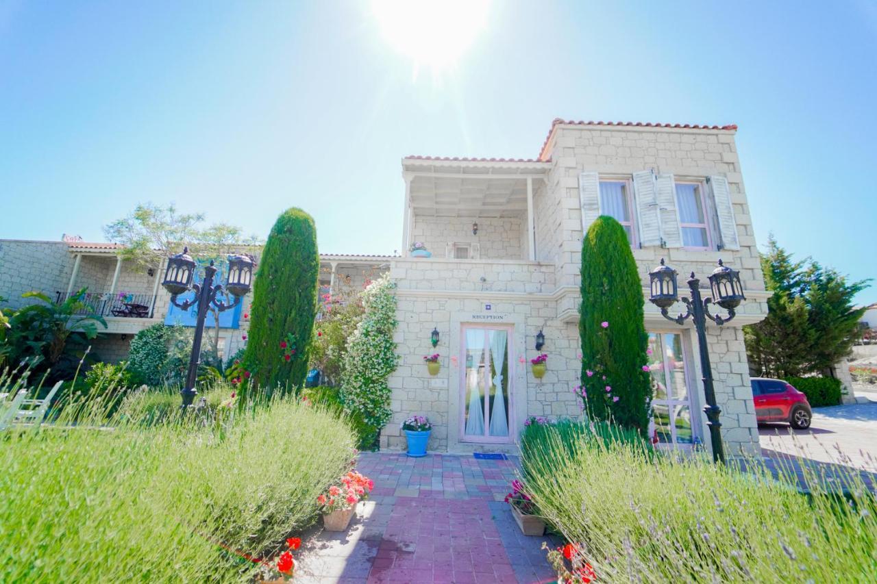 Alacati Marina Palace Exterior foto