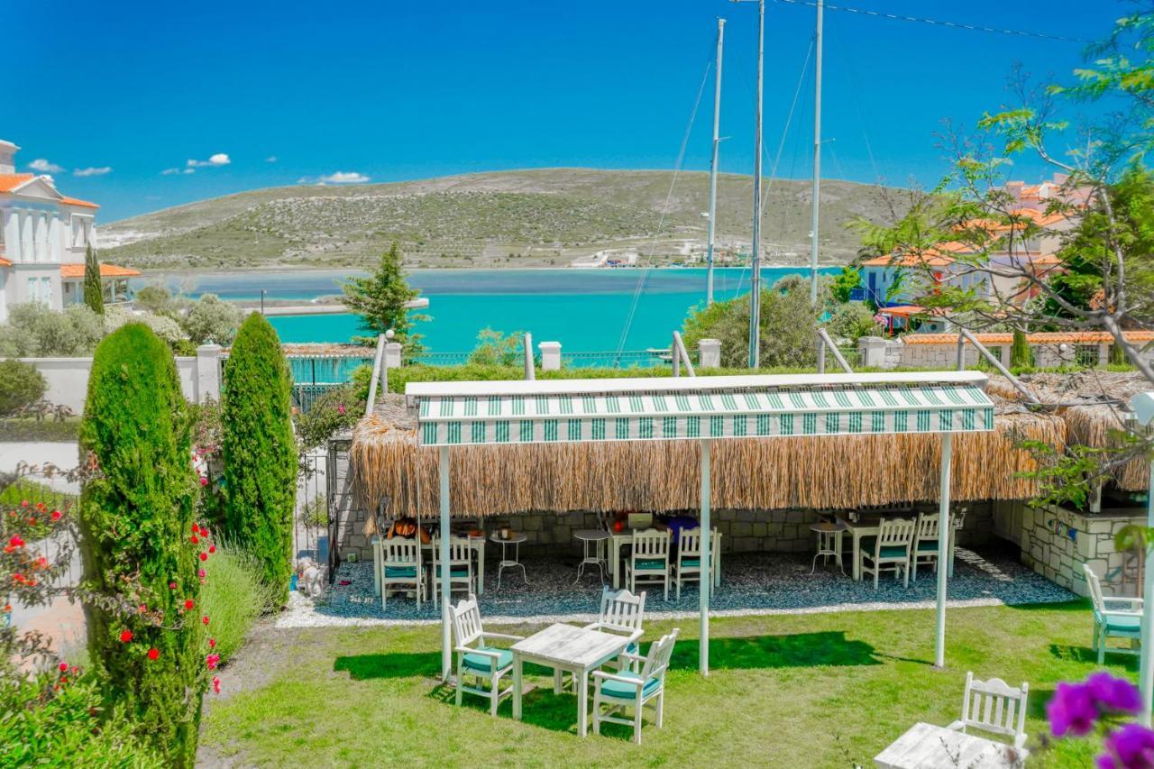 Alacati Marina Palace Exterior foto