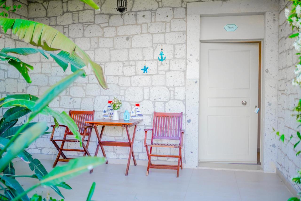 Alacati Marina Palace Exterior foto