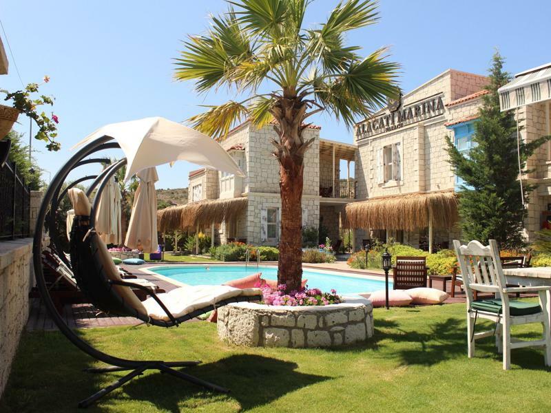 Alacati Marina Palace Exterior foto